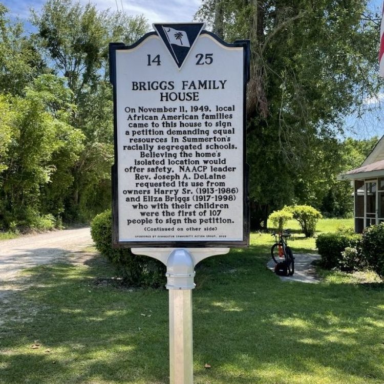 Briggs Family House.Photo661162
